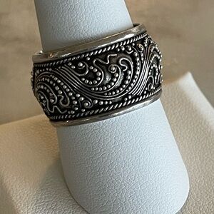 Intricate BALI Sterling ring size 9
